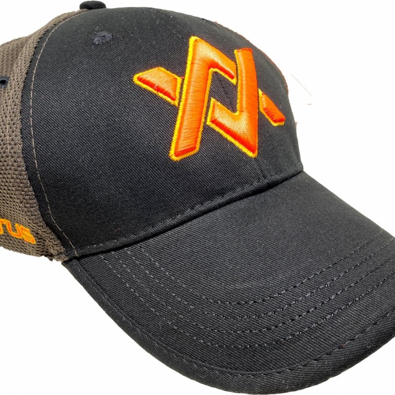 Guru Aventus Charcoal Cap